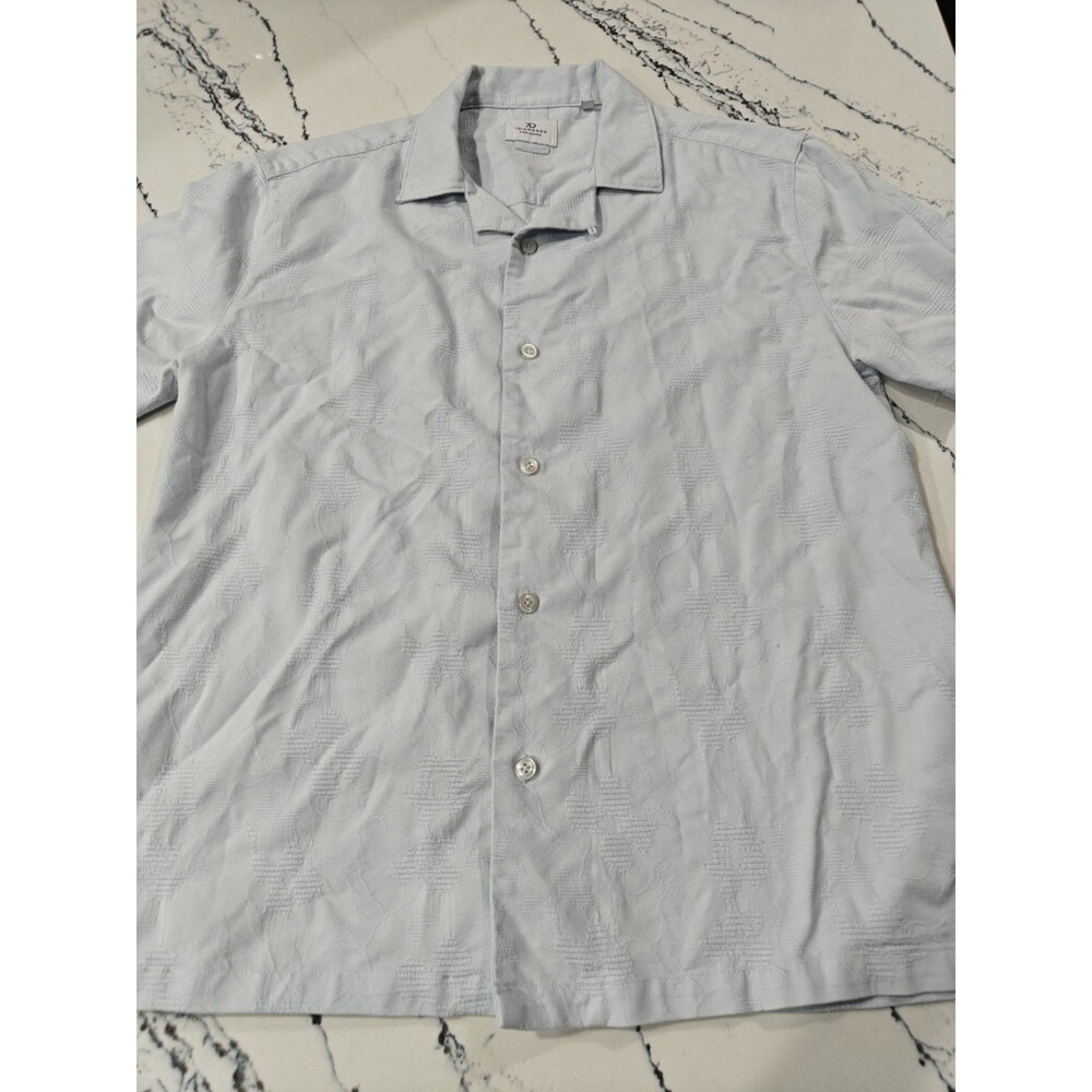 7 Diamonds Floral Pattern Shirt Men Medium Light Blue 4 Way Stretch Short Sleeve